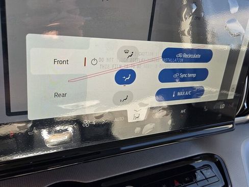 New 2026 Ford Expedition Active image 24