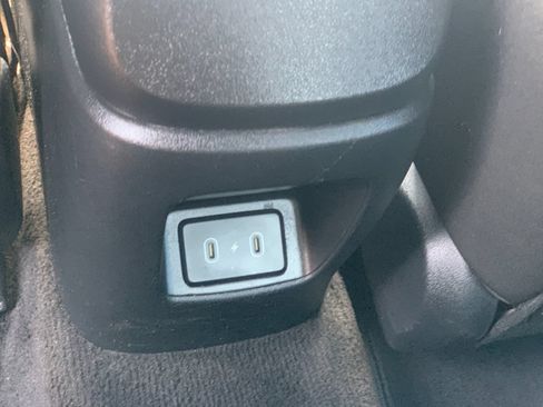 Used 2026 Hyundai Elantra Sport FWD image 16