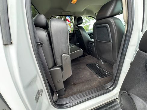 Used 2011 Chevrolet Silverado 2500 LTZ w/ LTZ Plus Package image 20