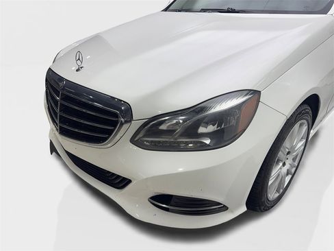 Used 2014 Mercedes-Benz E 350 Sedan image 16