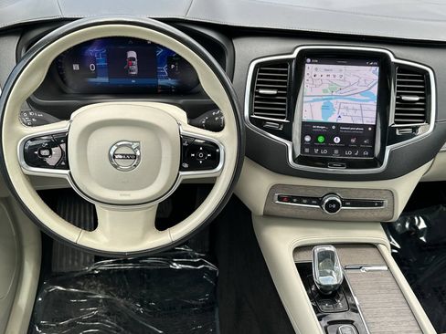 Used 2023 Volvo XC90 T8 Ultimate w/ Protection Package Premier AWD/4WD image 16