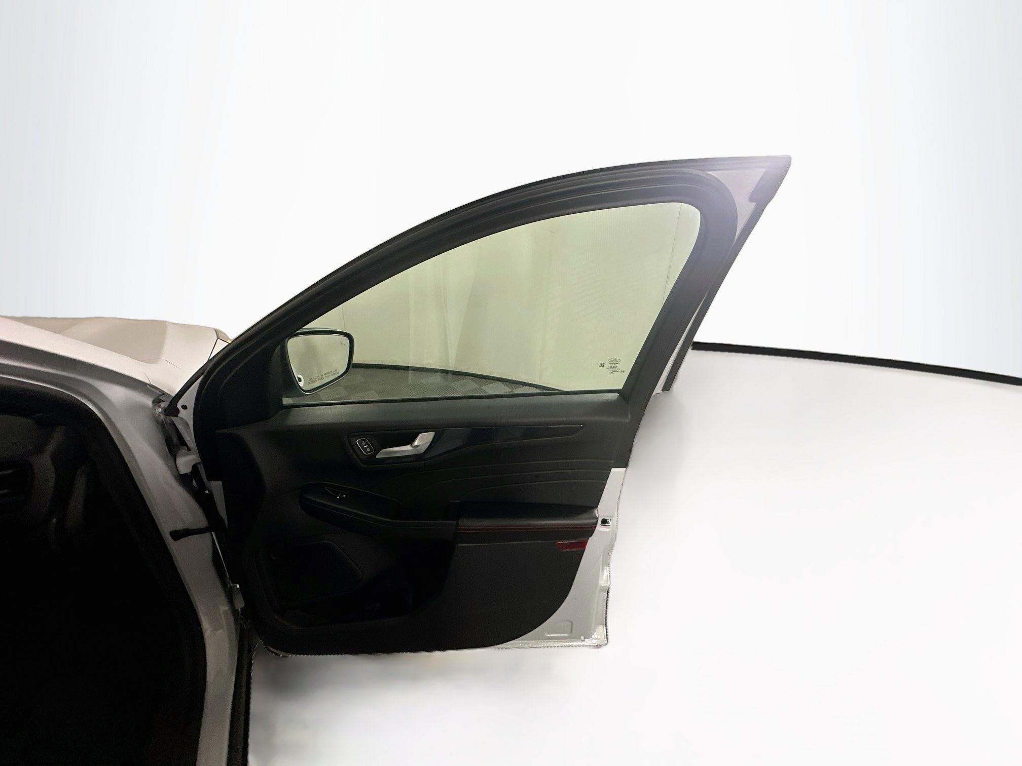 Used 2025 Ford Escape ST-Line FWD image 31