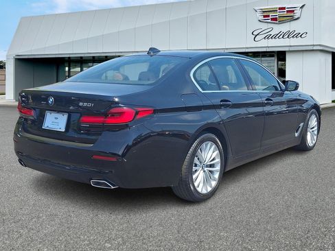 Used 2023 BMW 530i xDrive w/ Convenience Package AWD/4WD image 6