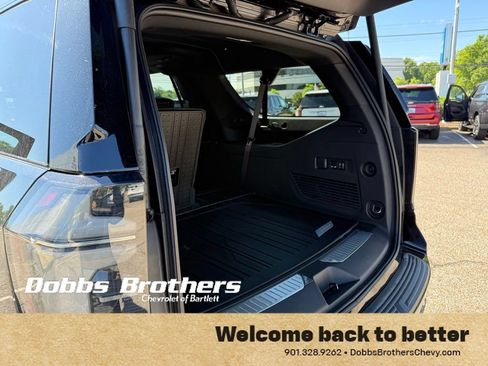New 2026 Chevrolet Suburban RST w/ Comfort Package AWD/4WD image 35
