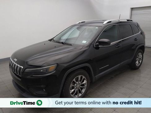 Used 2019 Jeep Cherokee Latitude Plus w/ Comfort/Convenience Group FWD image 1