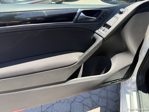 Used 2011 Volkswagen Golf 2-Door FWD image 7