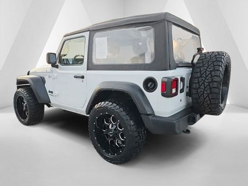 Used 2021 Jeep Wrangler Sport AWD/4WD image 6