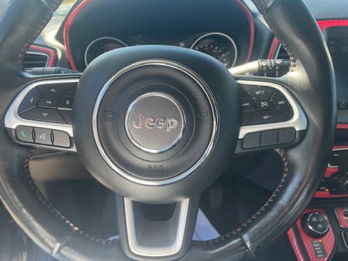 Used 2018 Jeep Compass Trailhawk w/ Cold Weather Group image 6
