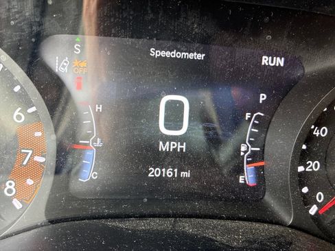 Certified 2025 Jeep Compass Trailhawk AWD/4WD image 8