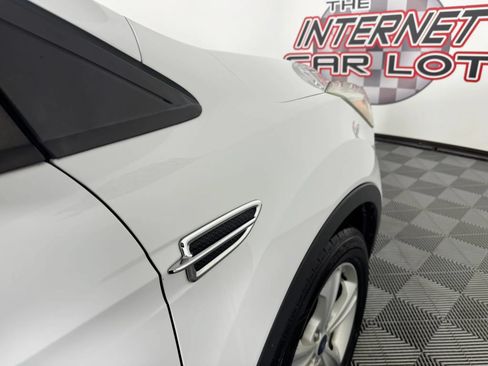 Used 2015 Ford Escape SE AWD/4WD image 29