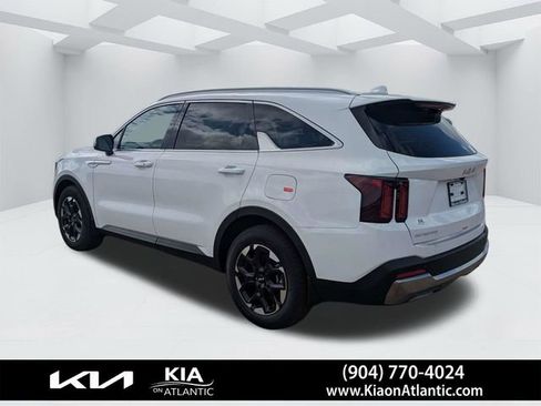 New 2025 Kia Sorento S w/ Panoramic Sunroof Package FWD image 5
