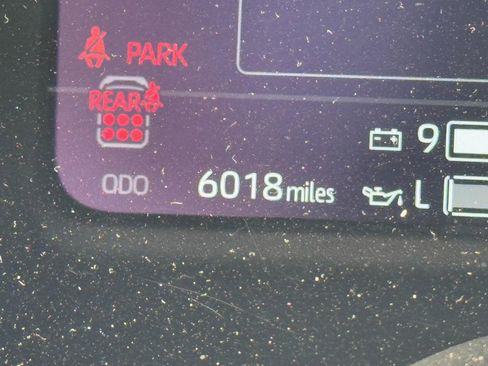 Used 2025 Toyota Sequoia 4WD image 19