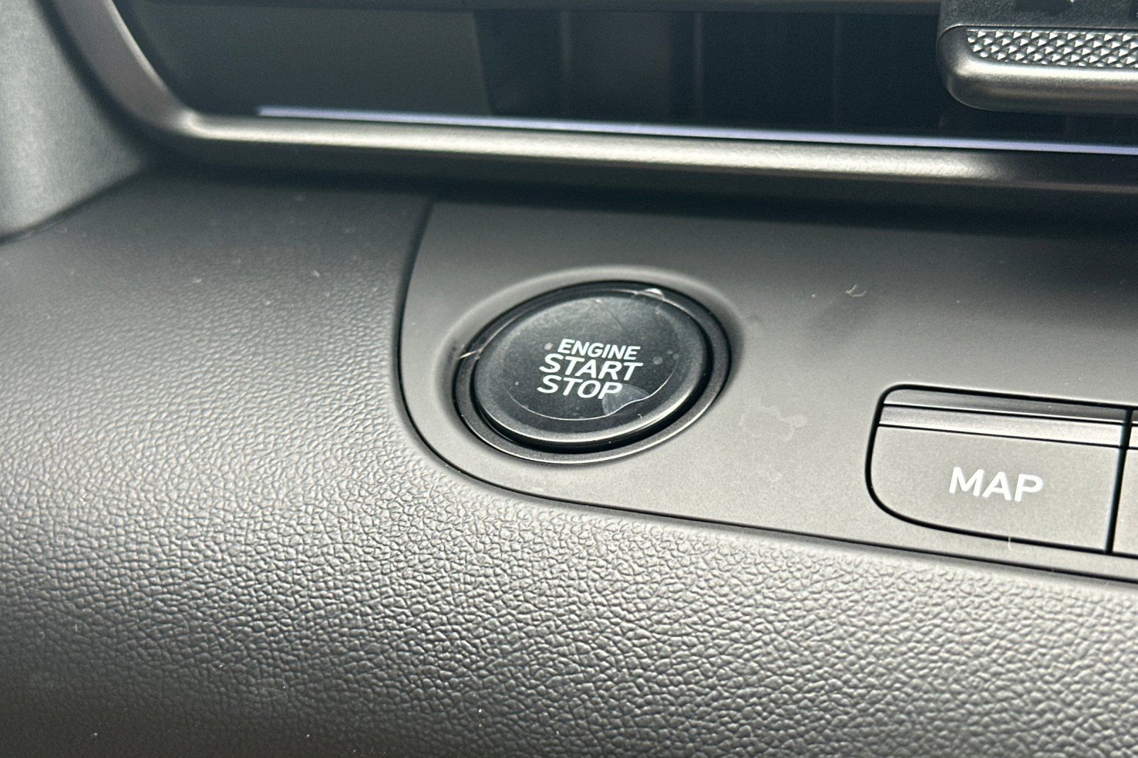 New 2026 Hyundai Elantra SEL FWD image 22
