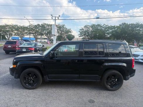 Used 2015 Jeep Patriot Sport w/ Power Value Group FWD image 4