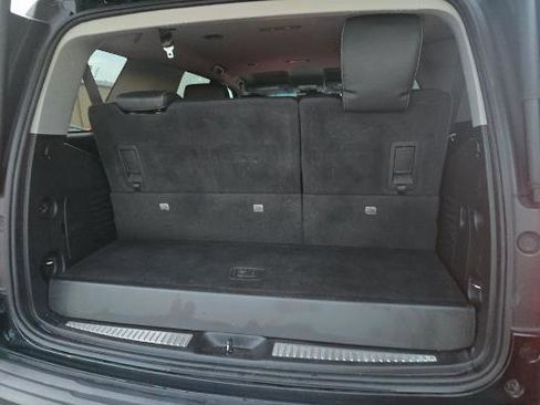 Used 2020 Chevrolet Tahoe LT image 14