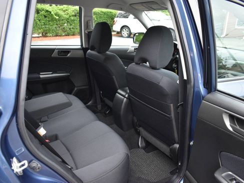 Used 2011 Subaru Forester 2.5X w/ Alloy Wheel Value Pkg AWD/4WD image 11