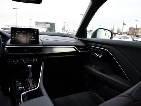 Certified 2025 Acura ADX A-Spec image 21