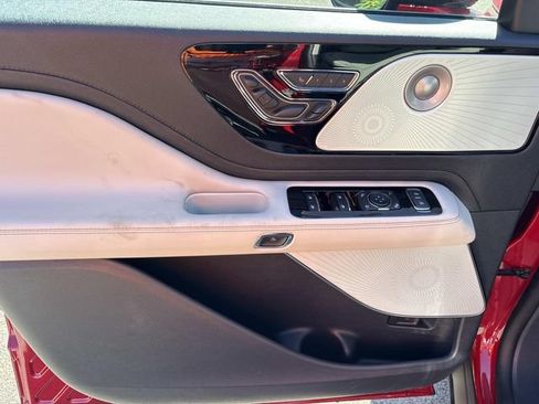 New 2026 Lincoln Aviator Reserve AWD/4WD image 20