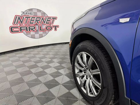 Used 2021 Cadillac XT4 Premium Luxury AWD/4WD image 25
