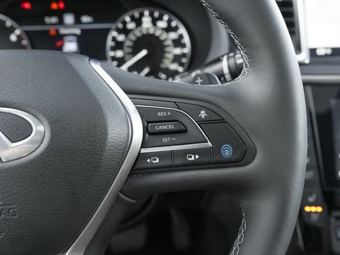 Used 2023 INFINITI QX55 Sensory w/ Lighting Package AWD/4WD image 17