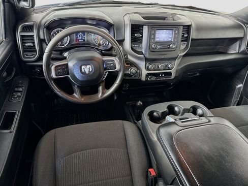 Used 2022 RAM 2500 Tradesman w/ Chrome Appearance Group image 17