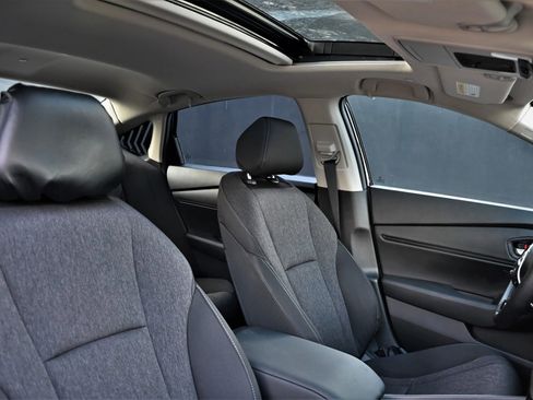 Used 2025 Honda Accord SE image 13