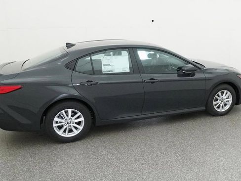 New 2026 Toyota Camry LE image 24