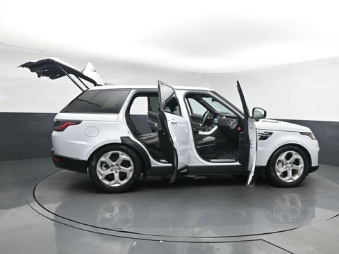 Used 2019 Land Rover Range Rover Sport HSE AWD/4WD image 29