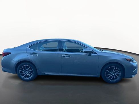 Used 2017 Lexus ES 350 FWD image 2