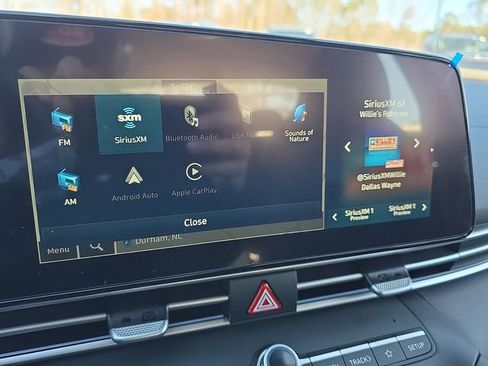 New 2026 Hyundai Elantra Limited FWD image 32