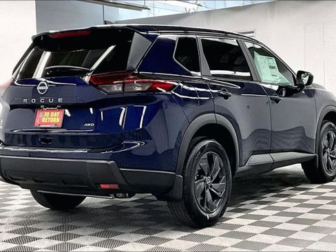 New 2026 Nissan Rogue SV AWD/4WD image 17