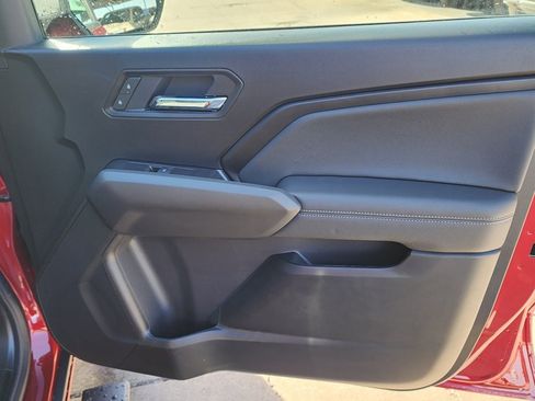 New 2026 GMC Canyon Elevation w/ Convenience Package image 38