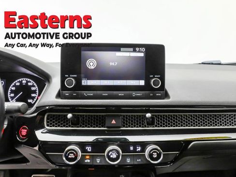 Used 2024 Honda Civic Sport image 12