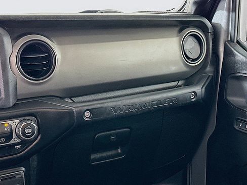 Used 2020 Jeep Wrangler Unlimited Sport S image 21