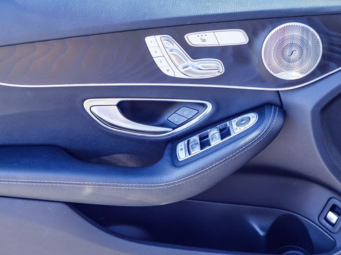 Used 2017 Mercedes-Benz C 300 Sedan image 10