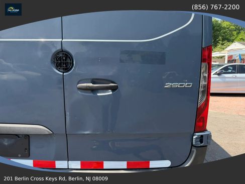 Used 2019 Mercedes-Benz Sprinter 144 image 25