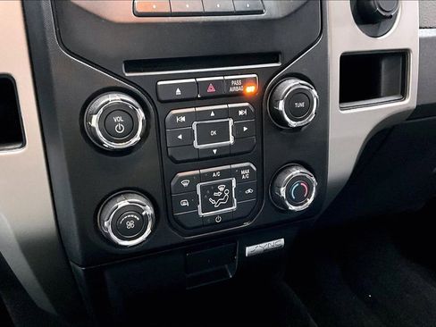 Used 2013 Ford F150 XLT w/ Mid Equipment Group image 15