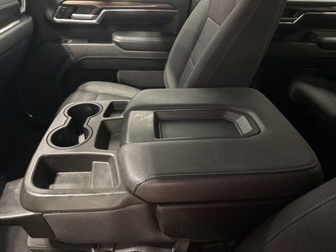 Used 2024 Chevrolet Silverado 2500 LT image 26