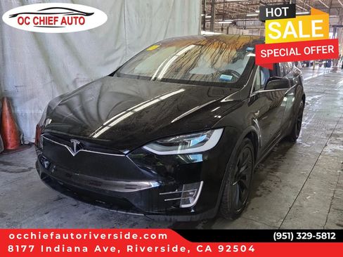 Used 2018 Tesla Model X 75D image 1