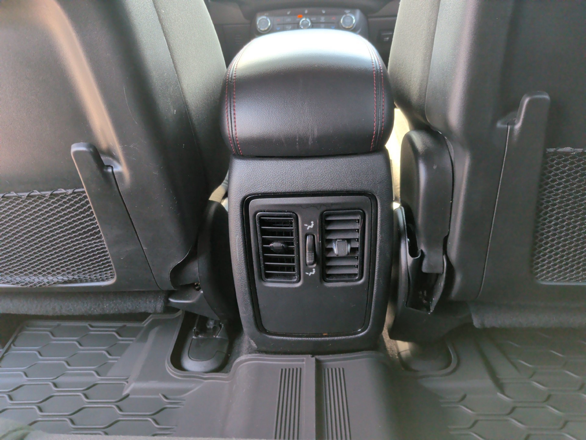 Used 2025 Dodge Durango GT AWD/4WD image 30