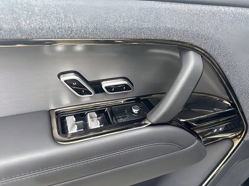 Used 2024 Land Rover Range Rover Sport Dynamic SE AWD/4WD image 23