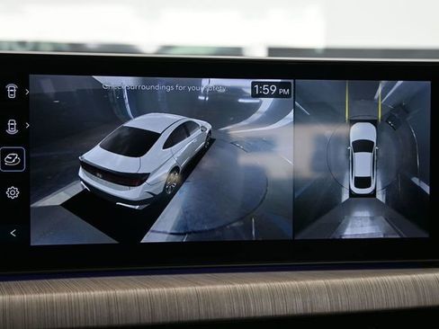 Used 2024 Hyundai Sonata Limited image 44