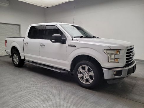 Used 2015 Ford F150 XLT w/ Equipment Group 302A Luxury image 11