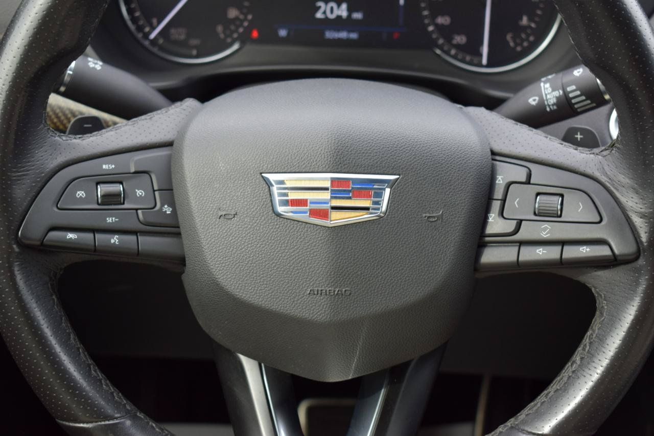 Used 2019 Cadillac XT4 Sport w/ Driver Awareness Package FWD image 18