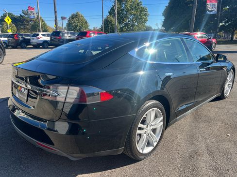 Used 2013 Tesla Model S image 5