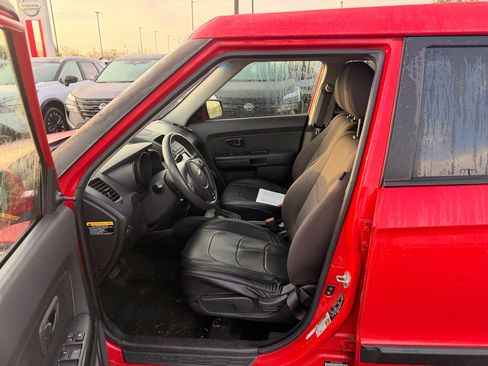 Used 2013 Kia Soul image 6
