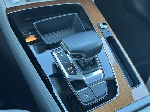 Used 2022 Audi Q5 2.0T Premium Plus w/ Premium Plus Package image 33