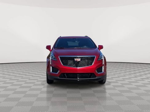 Used 2024 Cadillac XT5 Sportv w/ Technology Package AWD/4WD image 3