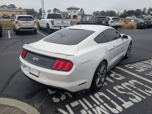 Used 2018 Ford Mustang GT Premium w/ Enhanced Security Package RWD image 5