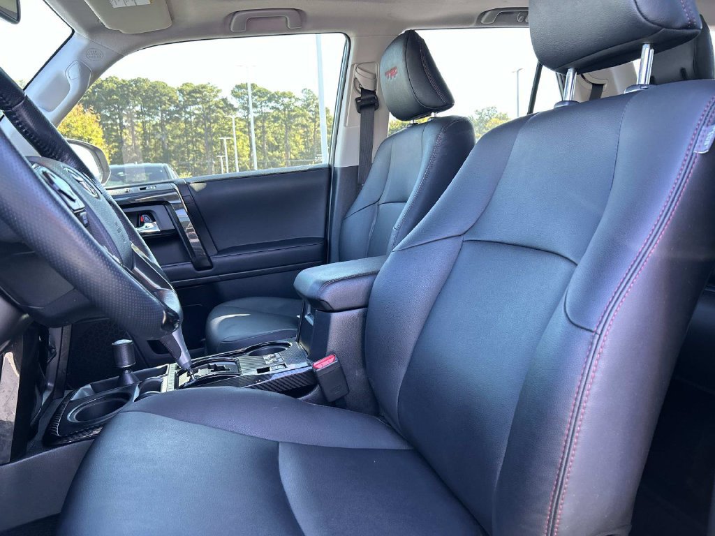 Used 2023 Toyota 4Runner TRD Off-Road Premium w/ Moonroof Package AWD/4WD image 26